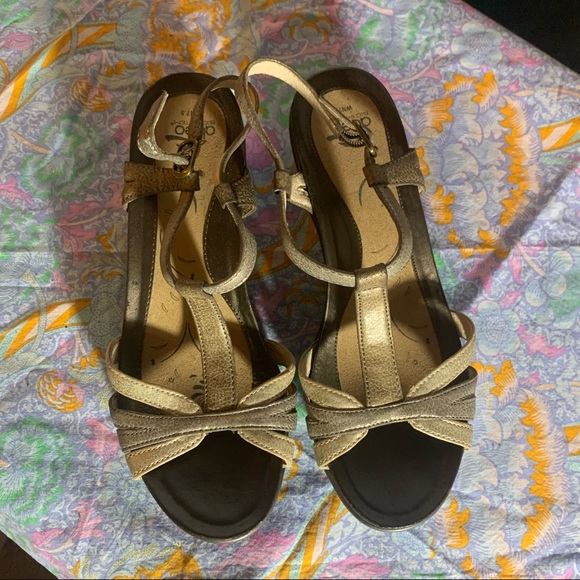 Abeo tan strappy sandals - Picture 9 of 9